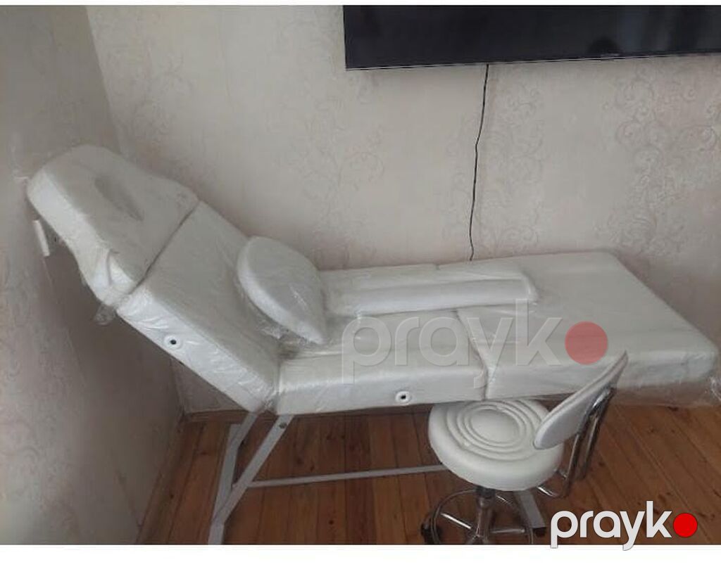 İşlənmiş, Masaj kuşetkası, Qatlanan, rəng - Ağ — Salon mebeli, Digah