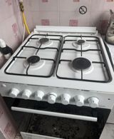 Artel “Apetito” qaz plitəsi və soba - 4 qaz ocağı: 2 standart, 1 — Plitələr