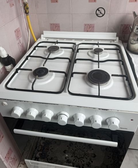 Artel “Apetito” qaz plitəsi və soba - 4 qaz ocağı: 2 standart, 1 — Bakı