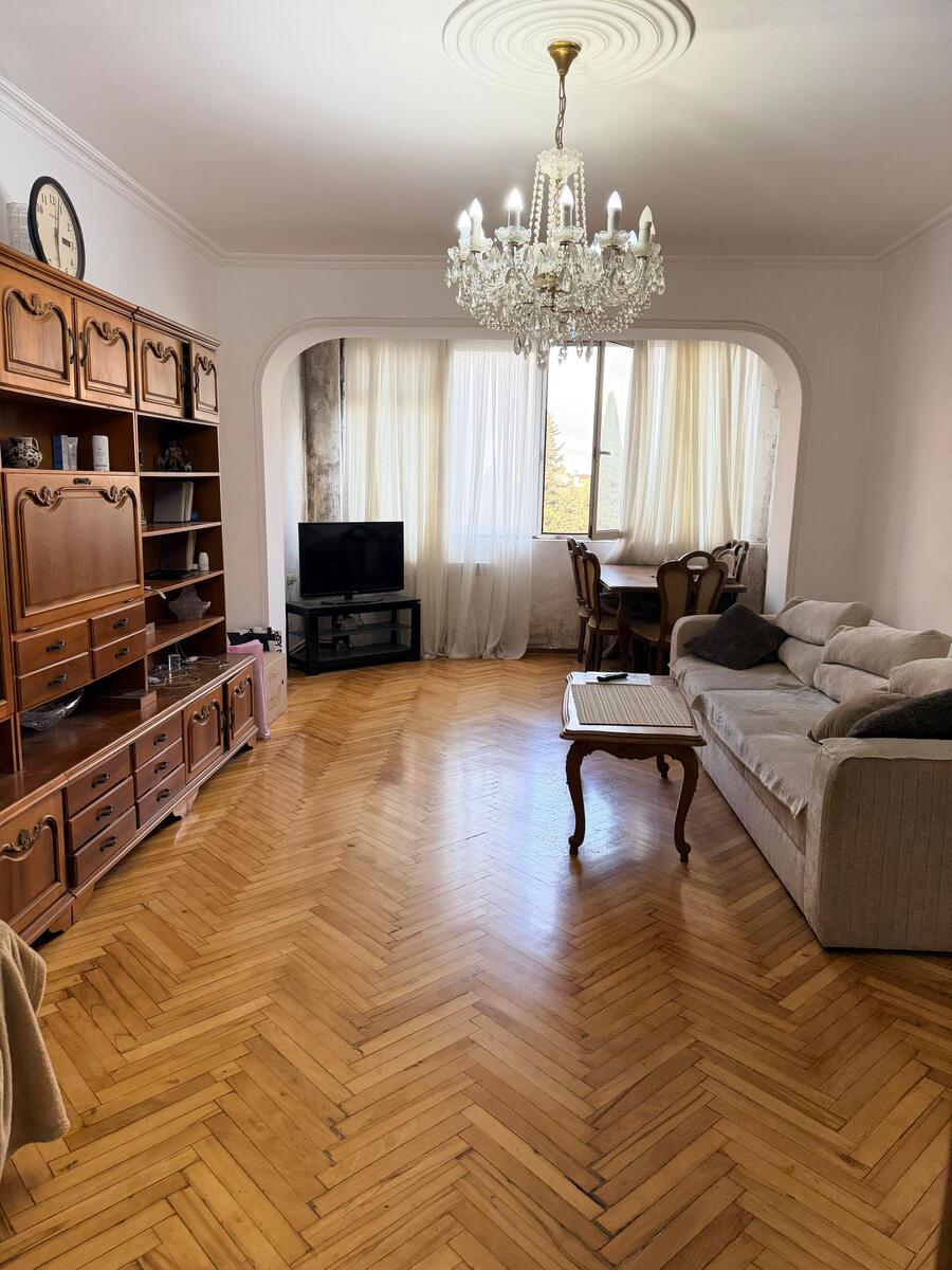 Satılır 3 otaqlı köhnə tikili 85 m² — Mənzil, Bakı (2)
