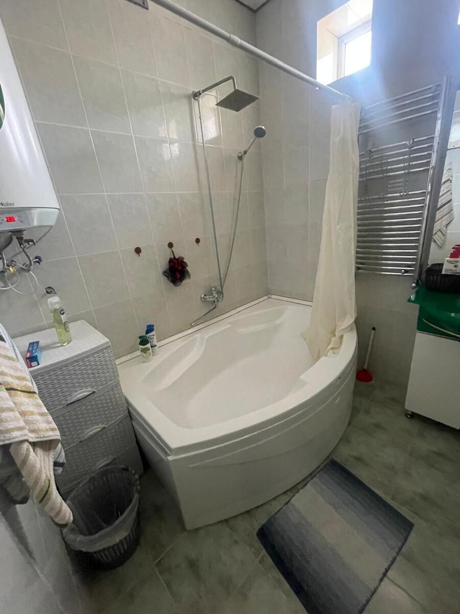 Satılır 6 otaqlı həyət evi/bağ evi 300 m² — Ev, villa, Bakı (8)