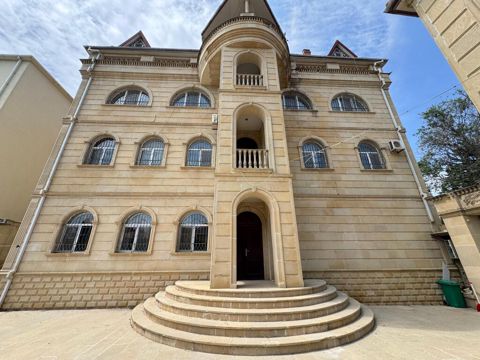 Satılır 9 otaqlı həyət evi/bağ evi 1000 m² — Bakı