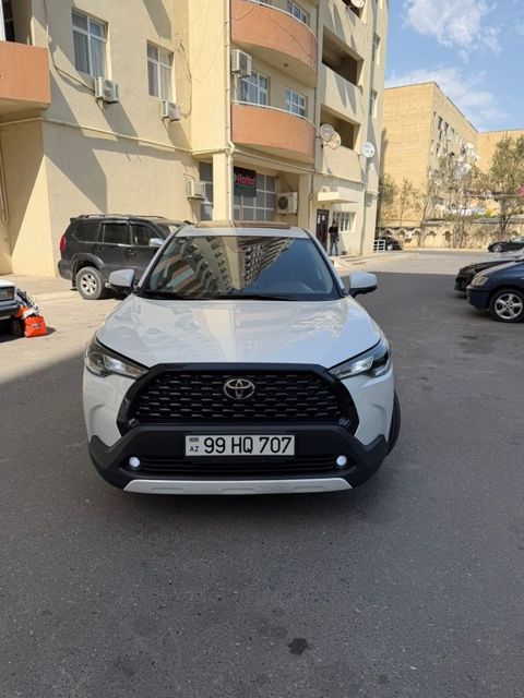 Toyota Corolla Cross, 2.0 L, 1.31 kWh, 2025 il, 8 500 km — Bakı