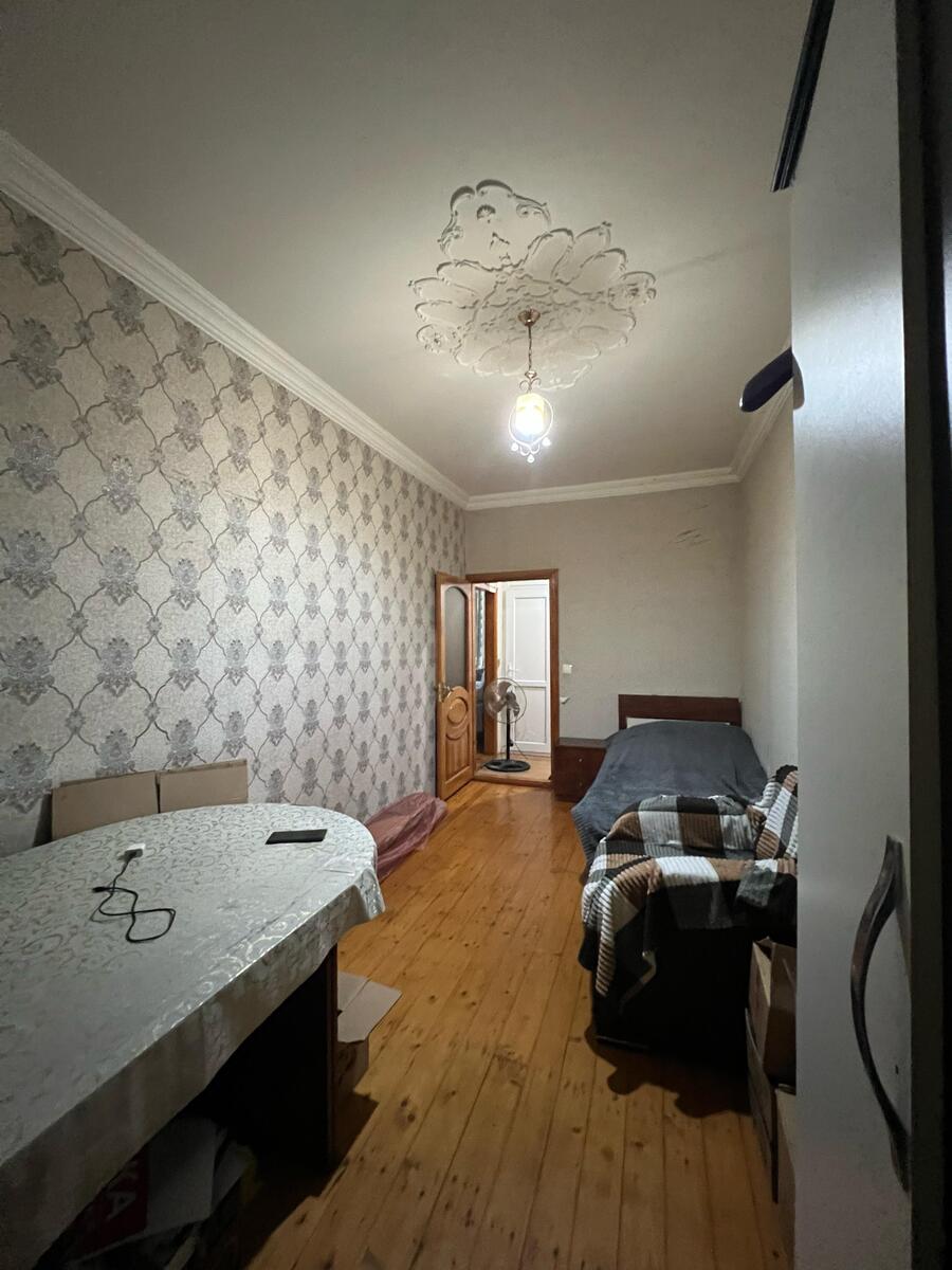 Satılır 3 otaqlı köhnə tikili 70 m² — Mənzil, Bakı (10)