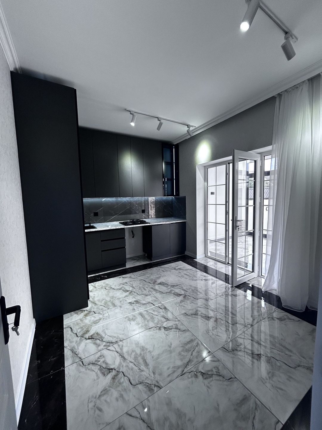 Satılır 4 otaqlı həyət evi/bağ evi 150 m² — Ev, villa, Bakı (6)