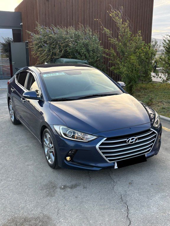 Hyundai Avante, 1.6 L, 2017 il, 197 000 km — Avtomobillər, Bakı (2)
