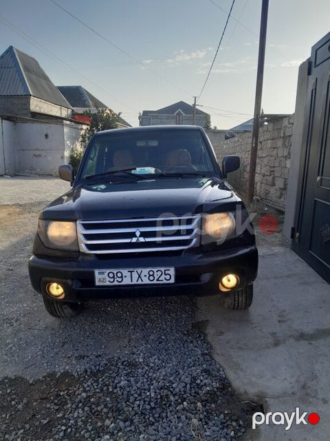 Mitsubishi Pajero io, 1.8 L, 2000 il, 349 800 km