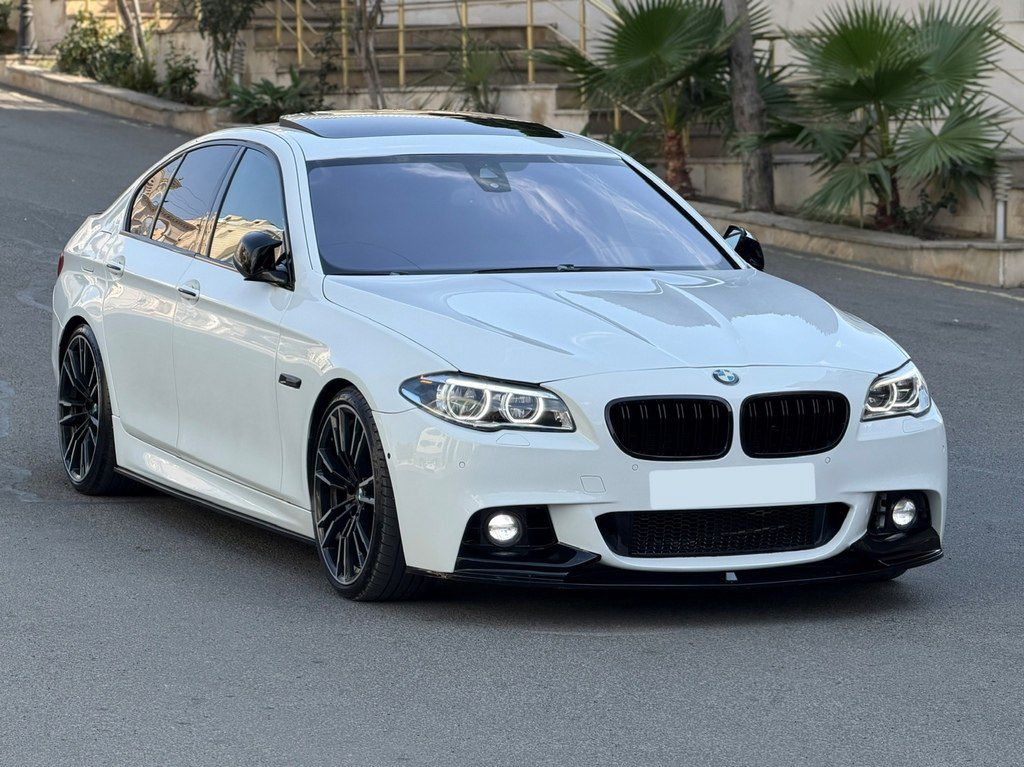 BMW 535, 3.0 L, 2015 il, 31 800 km — Avtomobillər, Gəncə (4)