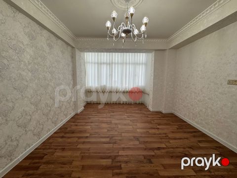 Satılır 2 otaqlı yeni tikili 60 m²
