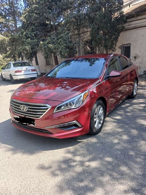 Hyundai Sonata sedan - Korpus: 4 qapılı sedan, albalı/qırmızı rəng — Bakı