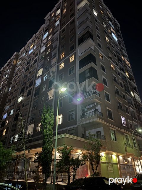 İcarəyə verilir 2 otaqlı yeni tikili 80 m²
