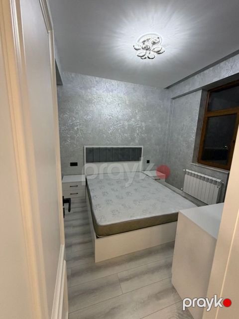 İcarəyə verilir 3 otaqlı yeni tikili 78 m²