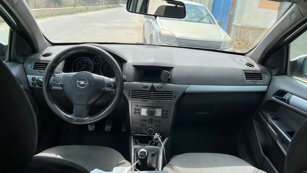 Opel Astra, 1.3 L, 2006 il, 400 000 km — Avtomobillər, Bakı (8)