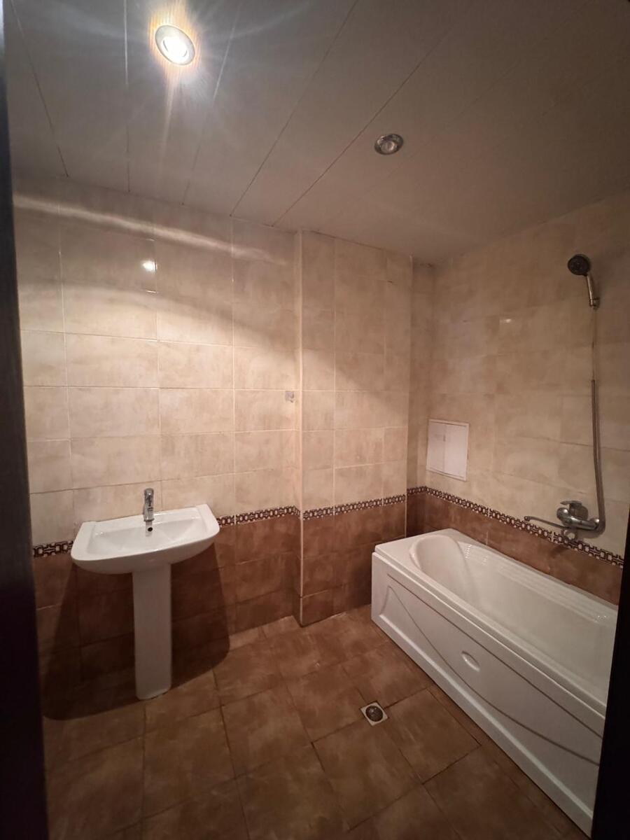 İcarəyə verilir 3 otaqlı yeni tikili 100 m² — Mənzil, Bakı (9)