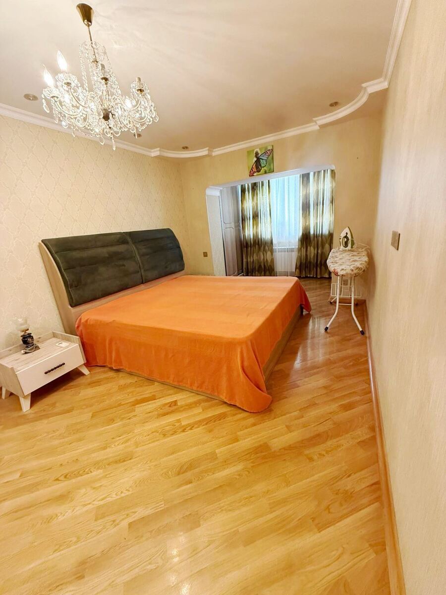 İcarəyə verilir 3 otaqlı köhnə tikili 92 m² — Mənzil, Bakı (5)