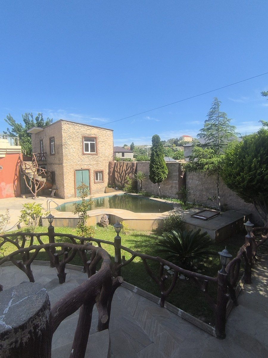 Satılır 8 otaqlı həyət evi/bağ evi 400 m² — Ev, villa, Bakı (9)