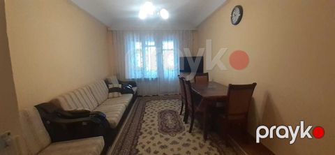 İcarəyə verilir 2 otaqlı köhnə tikili 70 m²