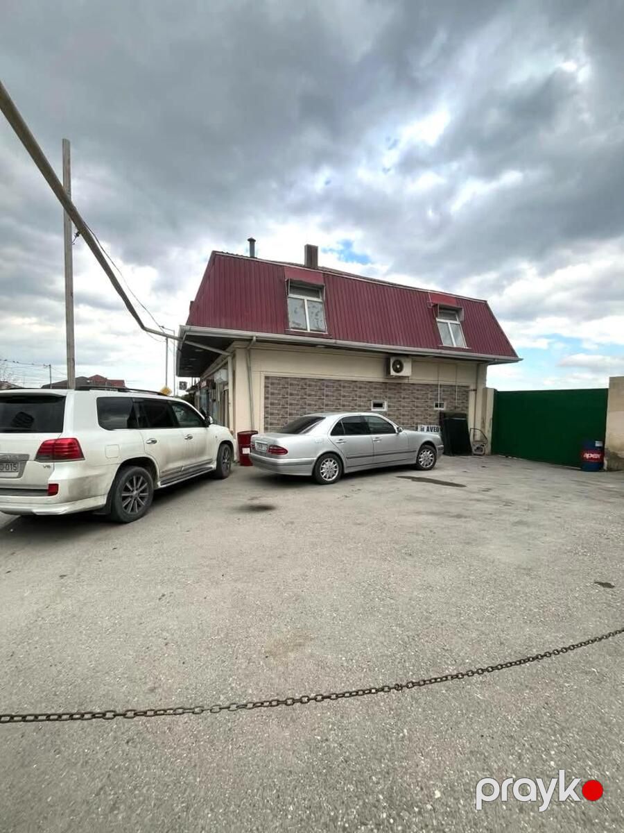Satılır obyekt 320 m² — Əmlak, Bakı