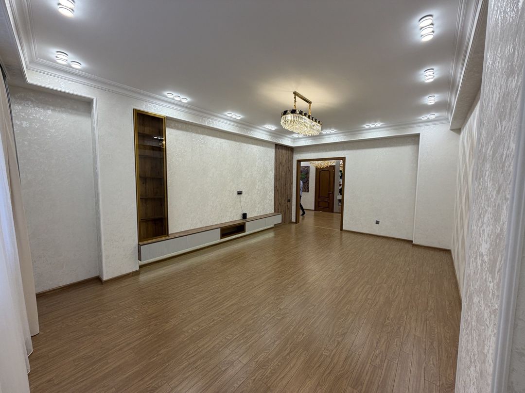 Satılır 3 otaqlı yeni tikili 135 m² — Mənzil, Bakı (4)
