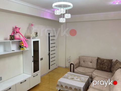 Satılır 2 otaqlı köhnə tikili 43.4 m² — Bakı