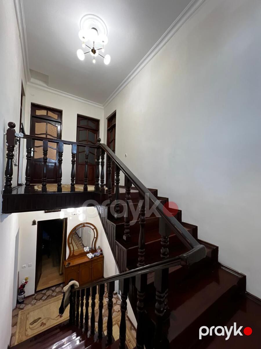 Satılır 6 otaqlı həyət evi/bağ evi 200 m² — Ev, villa, Bakı (8)