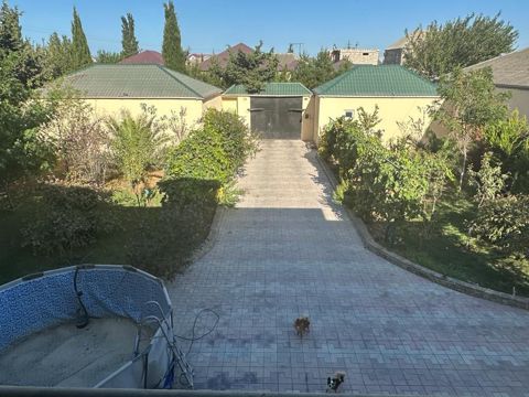 Satış: 9 otaqlı Ev / villa, 600 m², Xəzər rayonu — Bakı