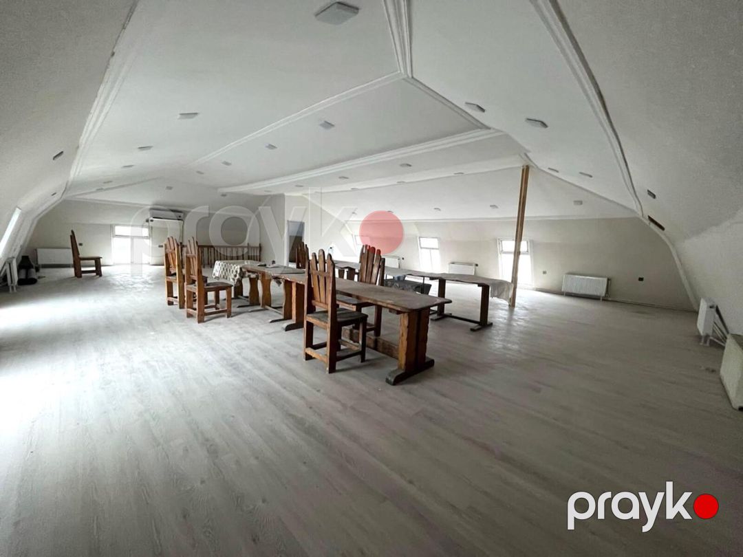 Satılır obyekt 320 m² — Əmlak, Bakı (5)