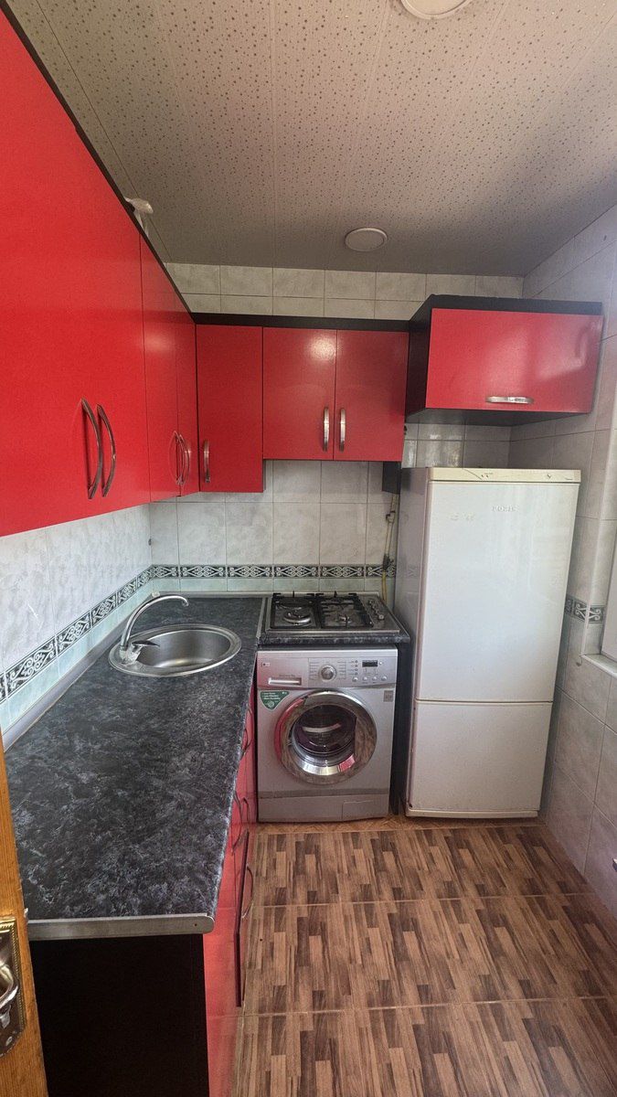 İcarəyə verilir 2 otaqlı köhnə tikili 65 m² — Mənzil, Bakı (7)