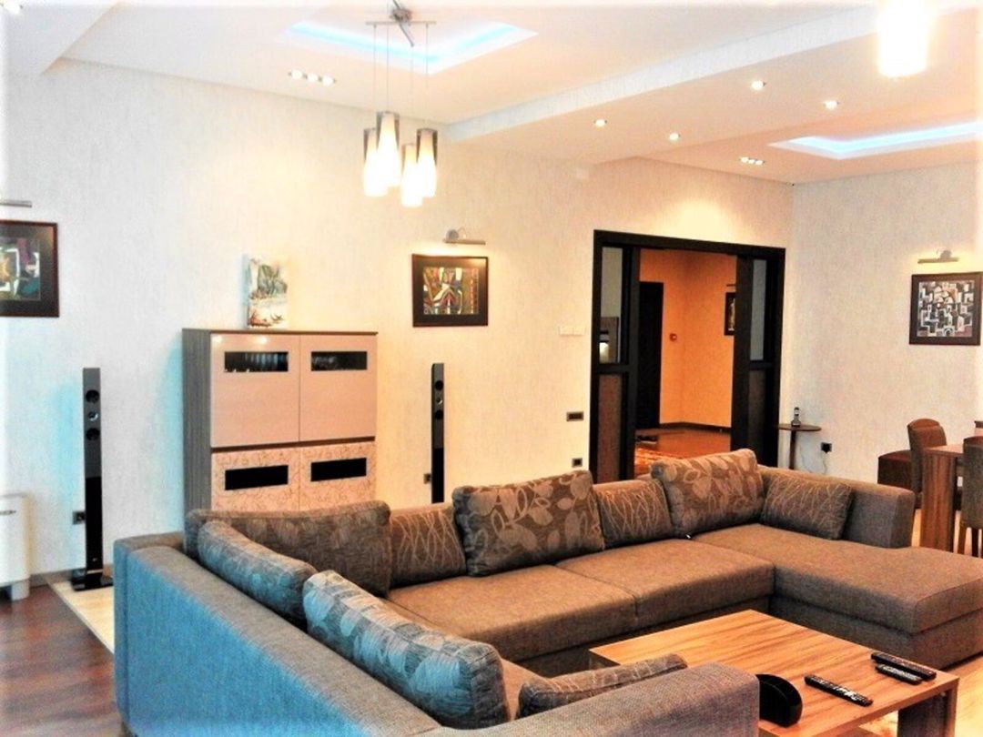 İcarəyə verilir 4 otaqlı yeni tikili 250 m² — Mənzil, Bakı (4)
