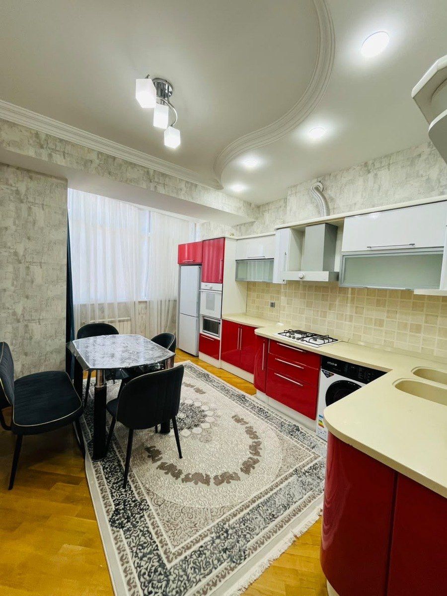 İcarəyə verilir 3 otaqlı yeni tikili 140 m² — Mənzil, Bakı (9)