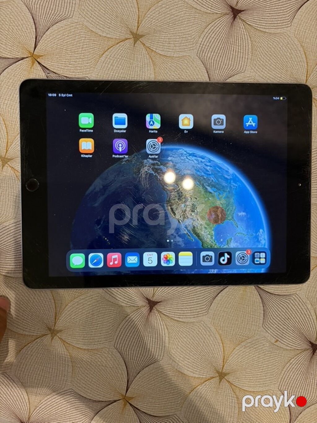 Apple iPad planşet Xüsusiyyətlər: - Ekran: 9.7 düym Retina ekran — Apple, Bakı (3)