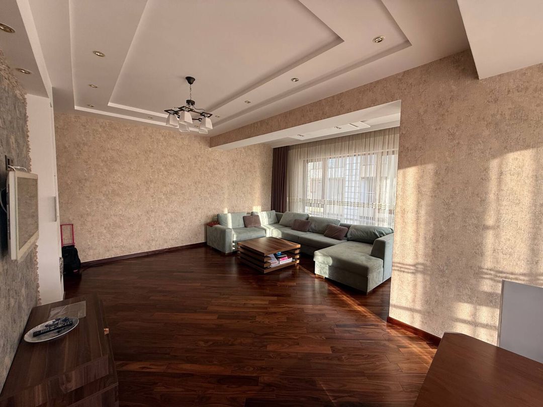 İcarəyə verilir 3 otaqlı yeni tikili 130 m² — Mənzil, Bakı (5)