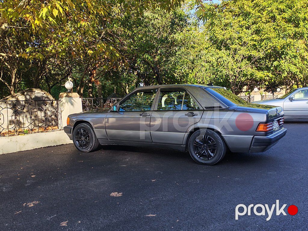 Mercedes 190, 2.0 L, 1991 il, 385 000 km — Avtomobillər, Qəbələ (4)