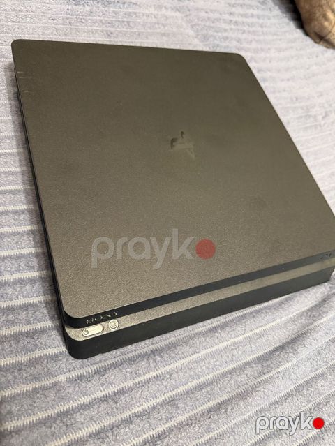 Playstation 4 Slim 500GB yaddaş, Proşifkali GoldHen (9.00 versiya) — Bakı