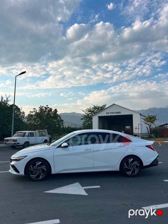 Hyundai Elantra, 1.6 L, 1.32 kWh, 2025 il, 31 000 km — Avtomobillər, Balakən (7)