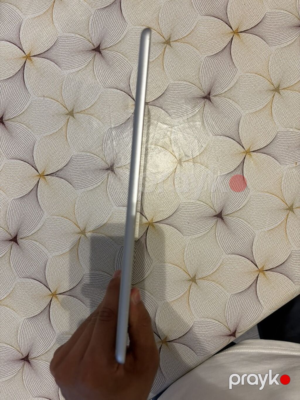 Apple iPad planşet Xüsusiyyətlər: - Ekran: 9.7 düym Retina ekran — Apple, Bakı (6)