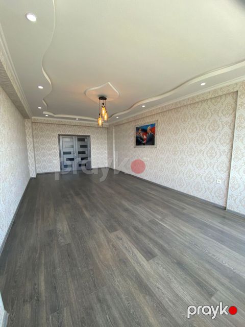 Satılır 4 otaqlı yeni tikili 180 m² — Bakı