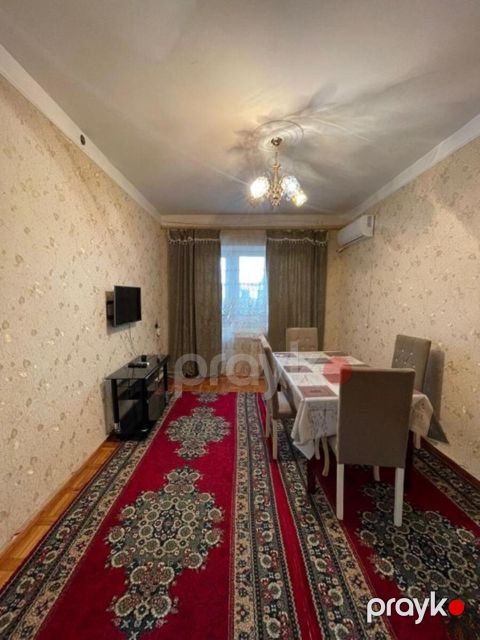 İcarəyə verilir 3 otaqlı köhnə tikili 95 m²