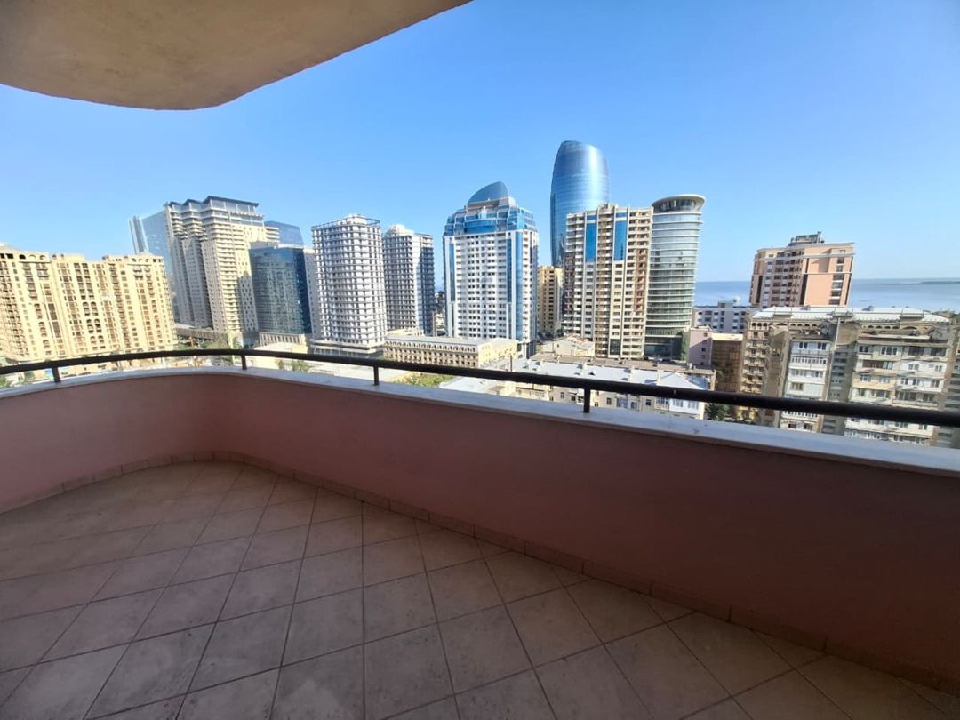 İcarəyə verilir 3 otaqlı yeni tikili 170 m² — Mənzil, Bakı (2)
