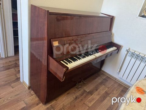 Upright piano – “Неваль” markalı - Korpus: tünd qəhvəyi laklı ağac — Bakı