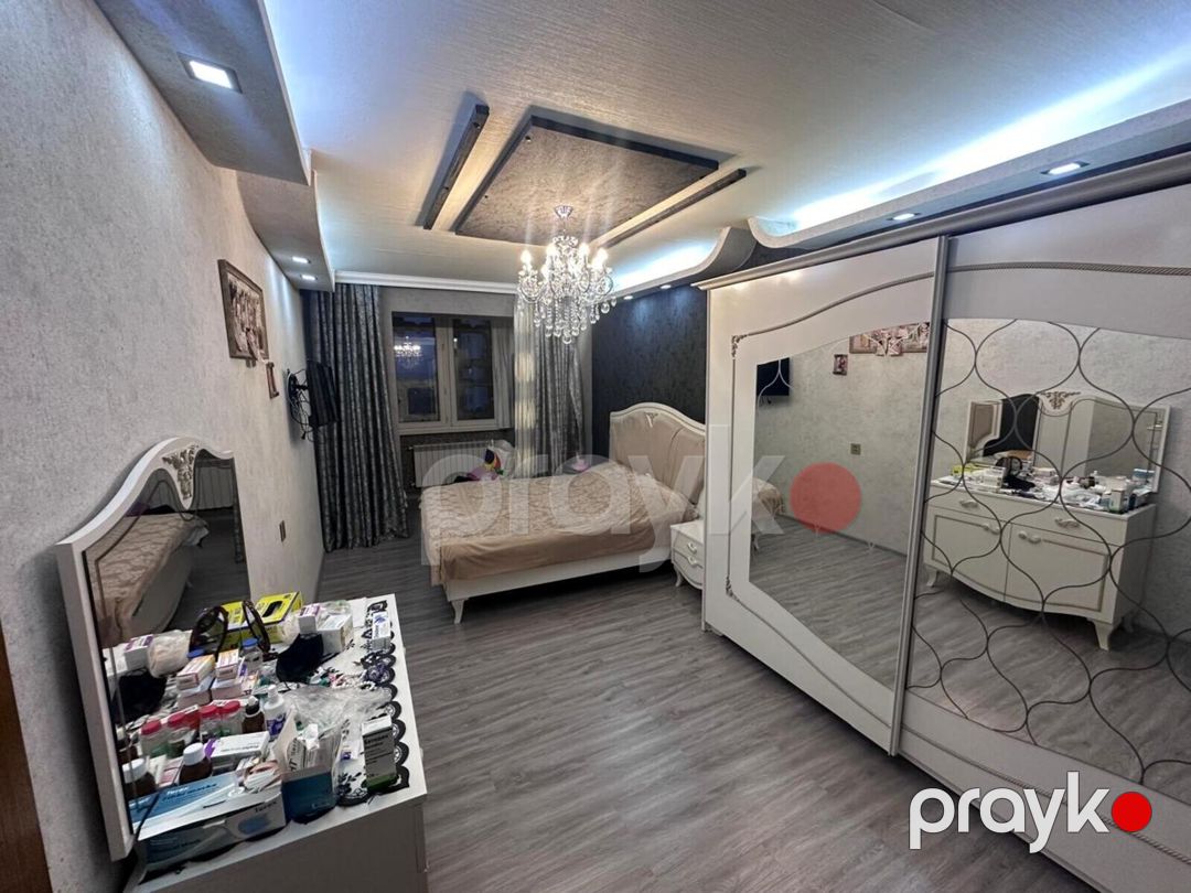 Satılır 5 otaqlı köhnə tikili 120 m² — Mənzil, Bakı (2)