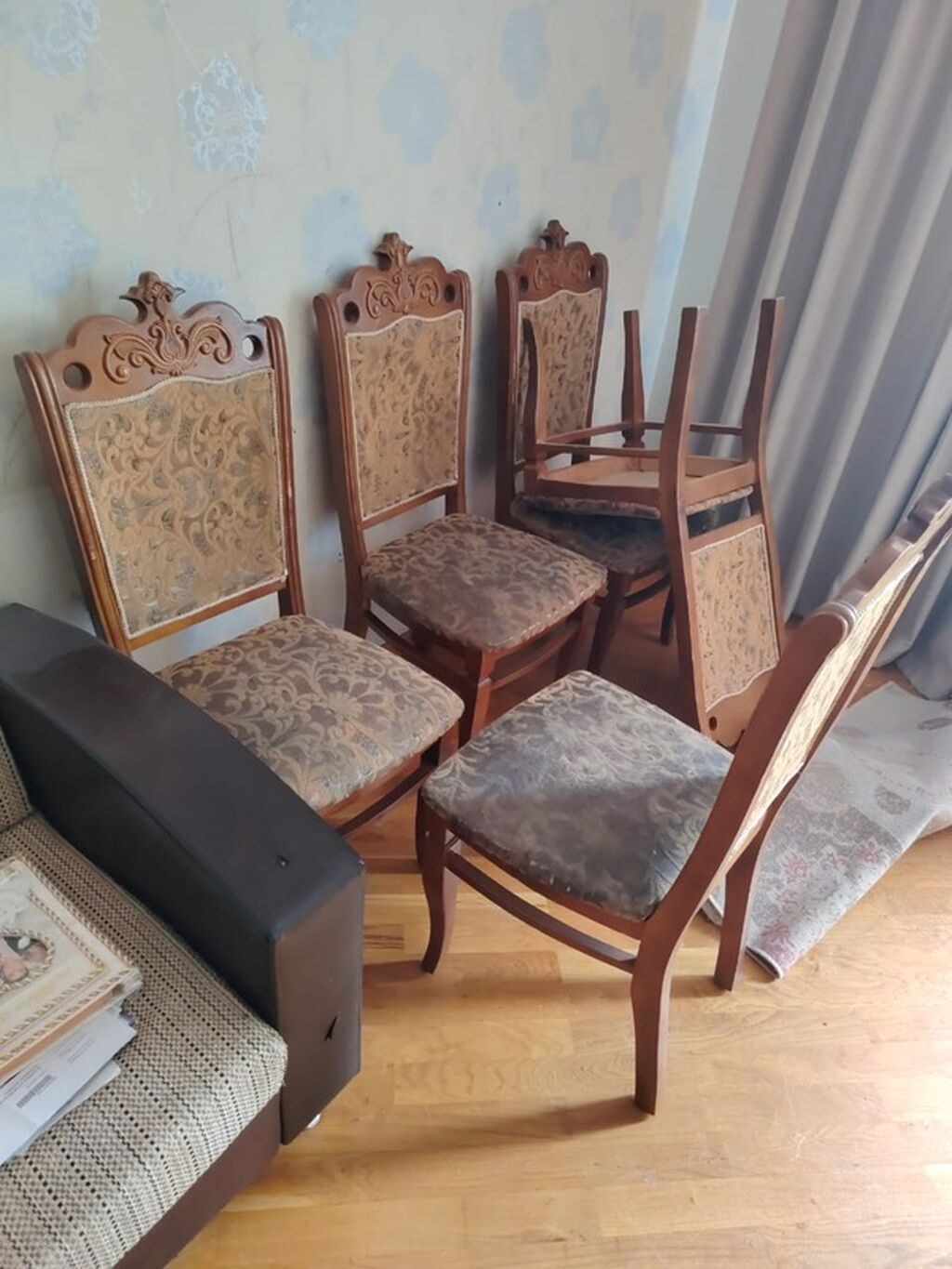 Qonaq otağı üçün, İşlənmiş, Açılan, Dördbucaq masa, 6 stul — Masalar və stullar, Bakı (3)