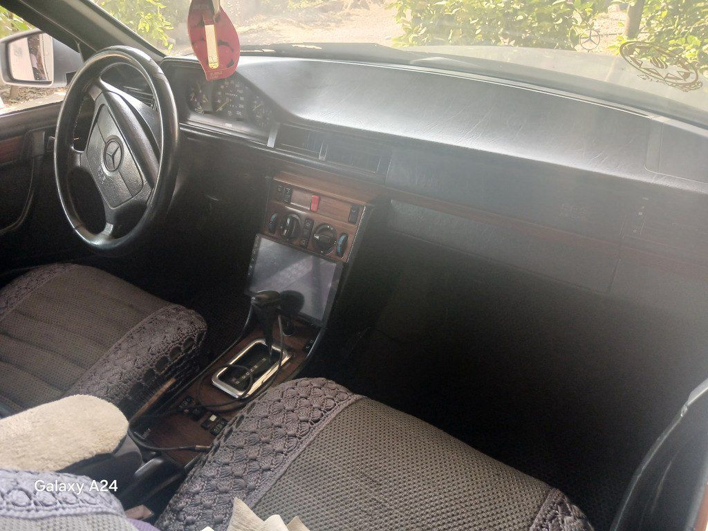 Mercedes 220 E, 2.2 L, 1995 il, 345 200 km — Avtomobillər, Tərtər (2)