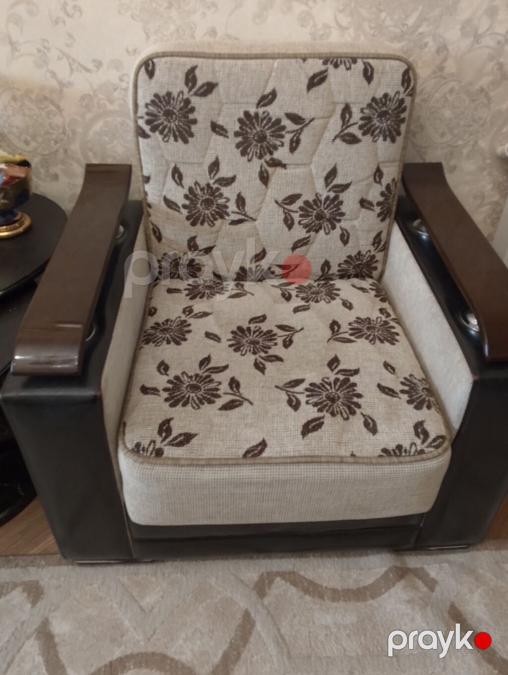 Qonaq otağı mebel dəsti Tərkibi: - 2 ədəd geniş divan - 2 ədəd eyni — Yumşaq mobilya dəstləri, Bakı (3)