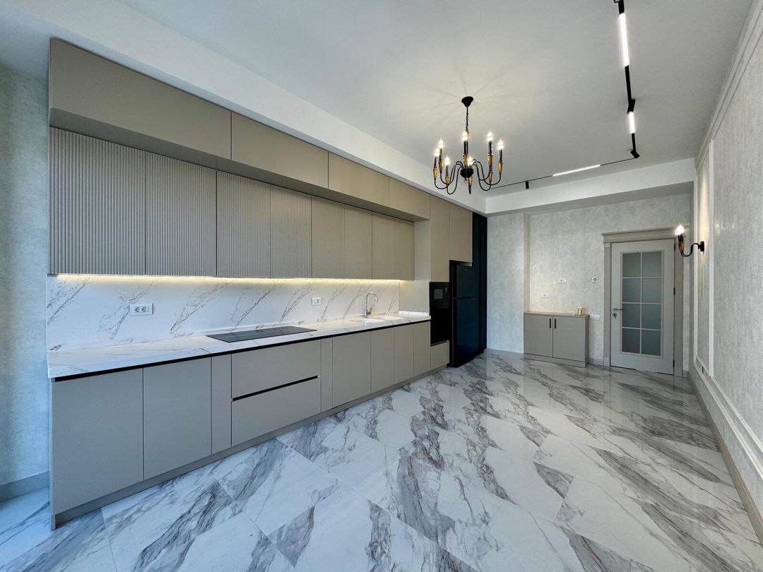 İcarəyə verilir 4 otaqlı yeni tikili 220 m² — Mənzil, Bakı (5)