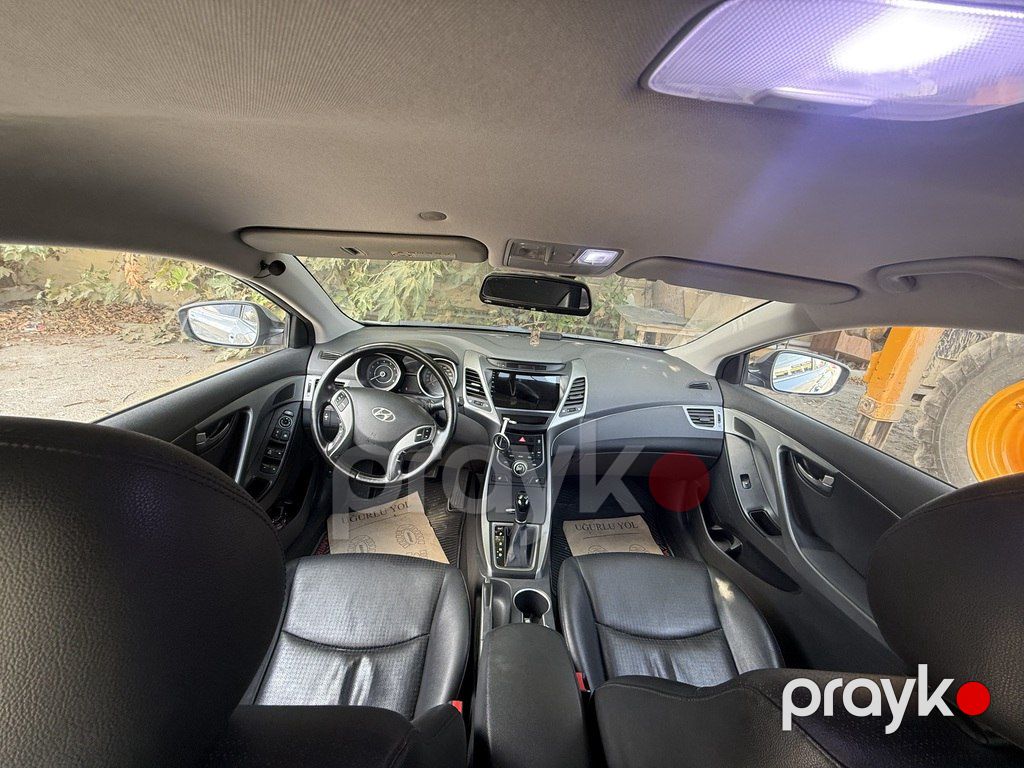 Hyundai Avante, 1.6 L, 2015 il, 129 000 km — Avtomobillər, Bakı (9)