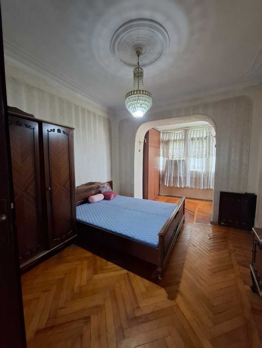 Satılır 4 otaqlı köhnə tikili 105 m² — Mənzil, Bakı (8)