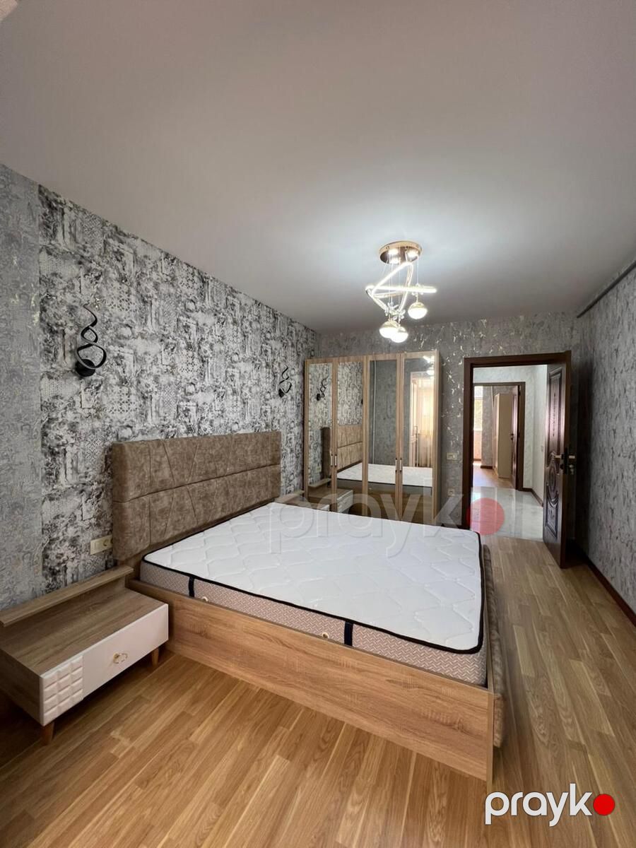 Satılır 5 otaqlı köhnə tikili 110 m² — Mənzil, Bakı (11)