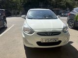 Hyundai Accent, 1.6 L, 2013 il, 64 000 km — Avtomobil
