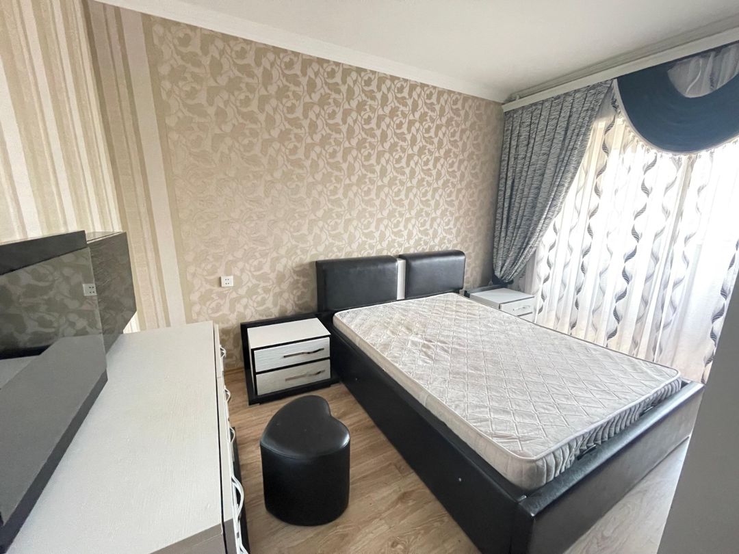 Satılır 4 otaqlı köhnə tikili 87 m² — Mənzil, Bakı (9)